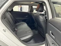 2023 Hyundai Elantra 1.5L CVT TOP Flagship, белый — фото 20