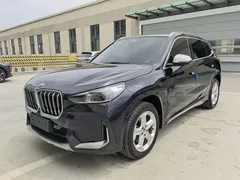2023 BMW X1 X, чёрный — фото 1