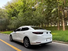 2022 Mazda 3 2.0L AT Quality, белый — фото 5