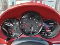 2022 Porsche 718 Boxster 2.0T — фото 13