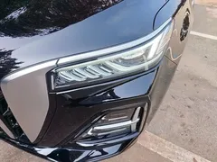 2025 Hongqi HS5 2.0T 4WD Pro, чёрный — фото 18