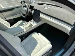 2024 Nio ET7 75kWh Executive Signature — фото 12