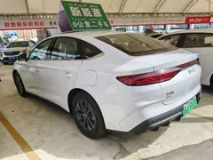 2026 BYD Qin L DM-i 128KM, белый — фото 5