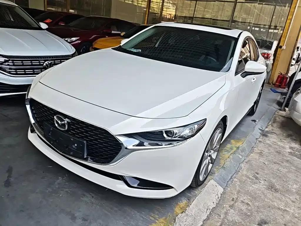 2021 Mazda 3 2.0L AT
