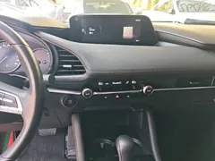 2021 Mazda 3 2.0L AT, белый — фото 13