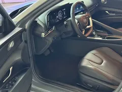 2022 Hyundai Elantra 1.5L CVT LUX Premium — фото 8