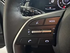 2022 Hyundai Elantra 1.5L CVT LUX Premium — фото 15