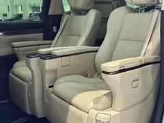2021 Toyota Vellfire Hybrid 2.5L HV Premium, белый — фото 11