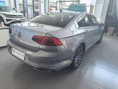 2020 Volkswagen Magotan 330TSI DSG Luxury — фото 15