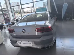 2020 Volkswagen Magotan 330TSI DSG Luxury — фото 16