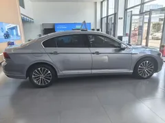 2020 Volkswagen Magotan 330TSI DSG Luxury — фото 17