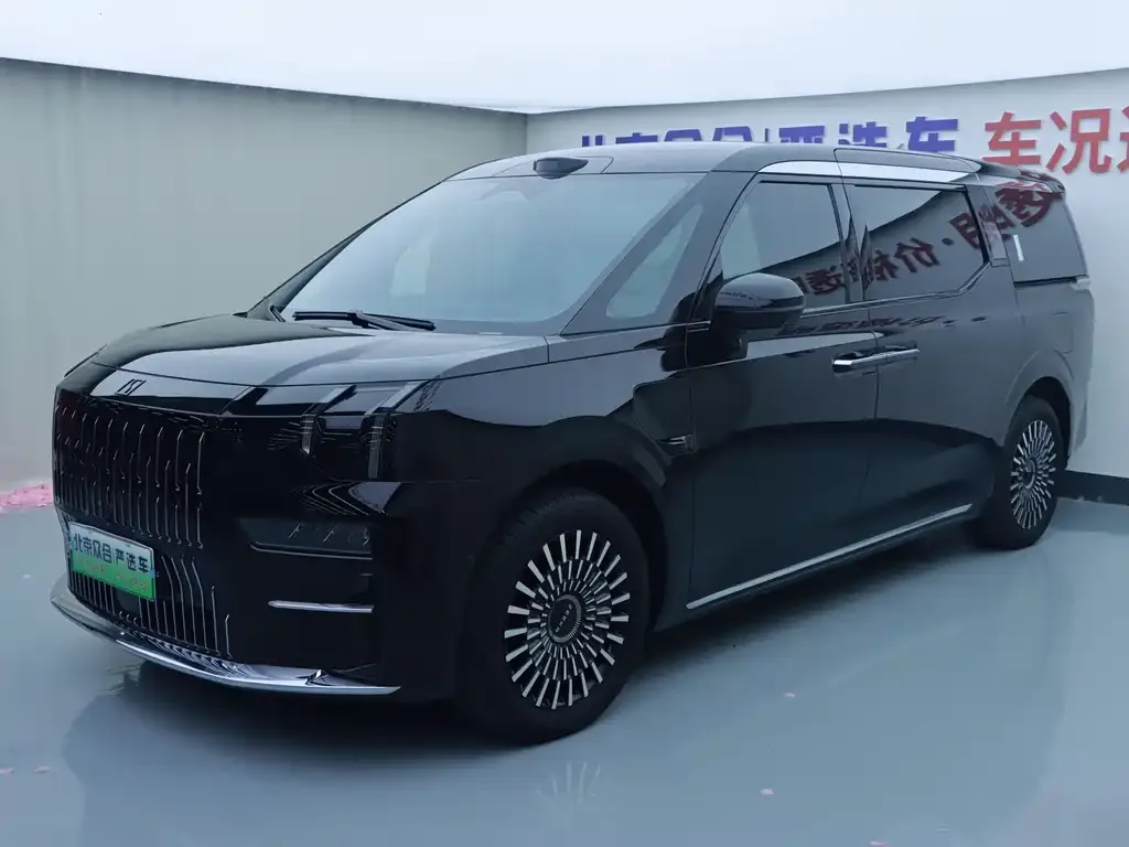 2024 Zeekr 009 7-seat 4WD 108kWh