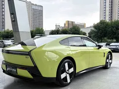 2025 Xpeng P7 750 4WD Ultra — фото 9