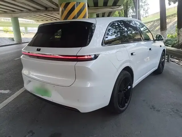 2024 Li Auto L6