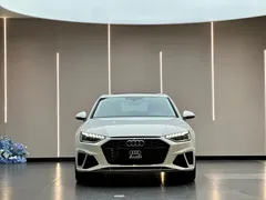 2020 Audi A4L 40 TFSI, белый — фото 2