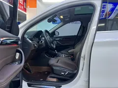 2022 BMW X1 Premium, белый — фото 11