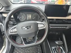 2021 Geely Vision X3 1.5L CVT Premium, белый — фото 11