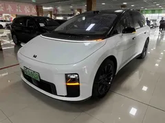 2025 Li Auto i8 Standard, белый — фото 2