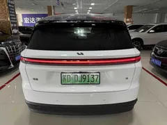 2025 Li Auto i8 Standard, белый — фото 8
