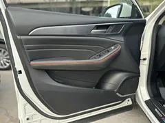 2021 Haval F7 2.0T 2WD Fan, белый — фото 8