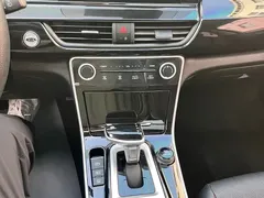 2023 Kia Seltos 1.5L CVT Luxury, белый — фото 12