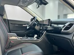 2023 Kia Seltos 1.5L CVT Luxury, белый — фото 15