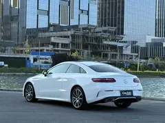 2023 Mercedes-Benz E-Class E 260 4MATIC, белый — фото 4