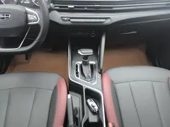 2021 Geely Vision X3 1.5L CVT Premium — фото 16
