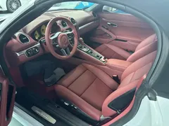 2020 Porsche 718 Boxster 2.0T, белый — фото 3