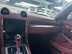 2020 Porsche 718 Boxster 2.0T, белый — фото 5