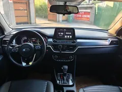 2019 Kia Sportage 2.0L AT Luxury, белый — фото 9