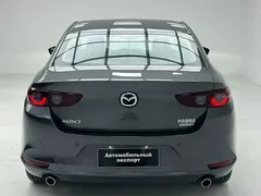 2022 Mazda 3 2.0L AT — фото 9