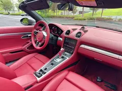 2020 Porsche 718 Boxster 2.0T — фото 9