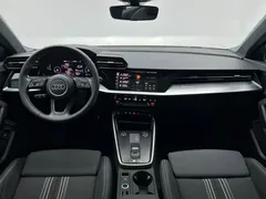 2022 Audi A3 Sportback 35 TFSI, зелёный — фото 14