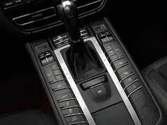 2021 Porsche Macan 2.0T, белый — фото 10