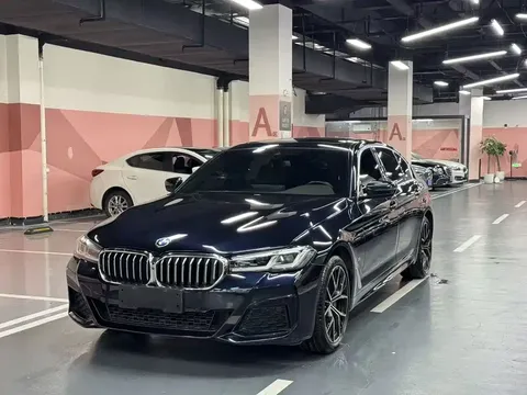 2022 BMW 5 Series 5 530Li M
