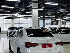 2023 Mercedes-Benz A-Class A 200 L Sport, белый — фото 7