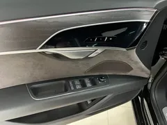 2022 Audi A8L 50 TFSI quattro, чёрный — фото 9