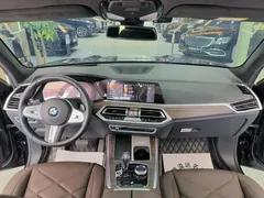 2022 BMW X5 40Li M, чёрный — фото 11