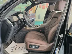 2022 BMW X5 40Li M, чёрный — фото 12