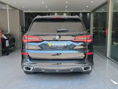 2022 BMW X5 40Li M, чёрный — фото 17