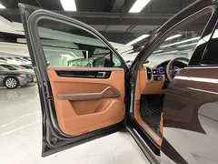2021 Porsche Cayenne E-Hybrid 2.0T PHEV — фото 21