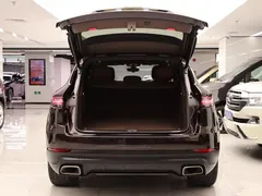 2021 Porsche Cayenne E-Hybrid 2.0T PHEV — фото 28