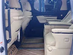 2021 Toyota Vellfire Hybrid 2.5L HV Supreme, белый — фото 7