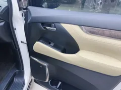 2021 Toyota Vellfire Hybrid 2.5L HV Supreme, белый — фото 10