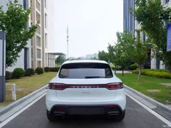 2023 Porsche Macan Macan 2.0T, белый — фото 4