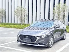 2022 Mazda 3 2.0L AT — фото 2