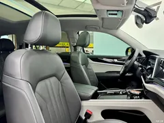 2021 Volkswagen Touron 330TSI 2WD Luxury, чёрный — фото 13