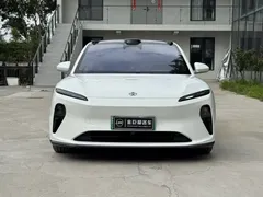 2024 Nio ET5T 75kWh Touring, белый — фото 2