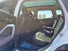 2023 BMW X1, белый — фото 8